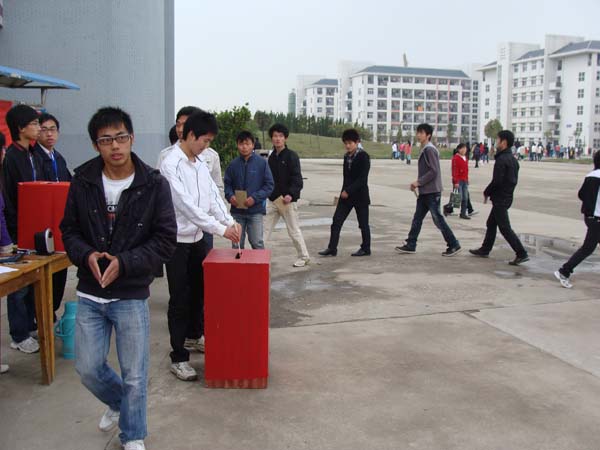 亚洲AV午夜成人片精品网站
